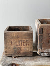 Vintage wooden measure  'No 21'