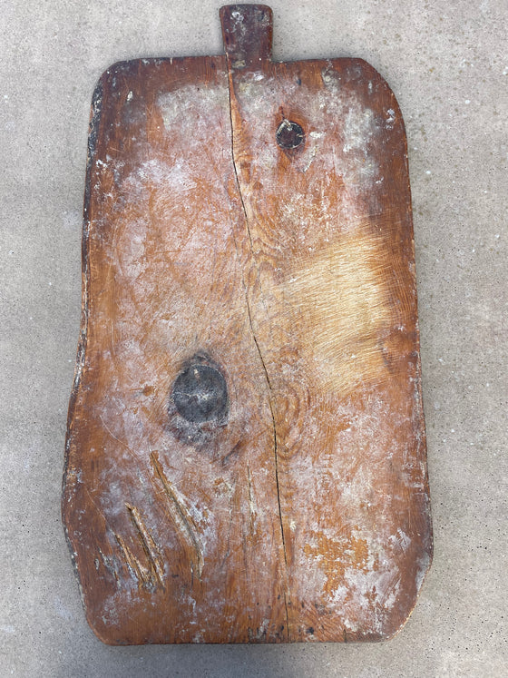 Bread board 'No 216' (L)