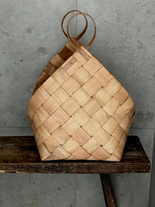  Basket 'Conical' M