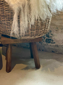  Wooden stool 'Wood' Mini