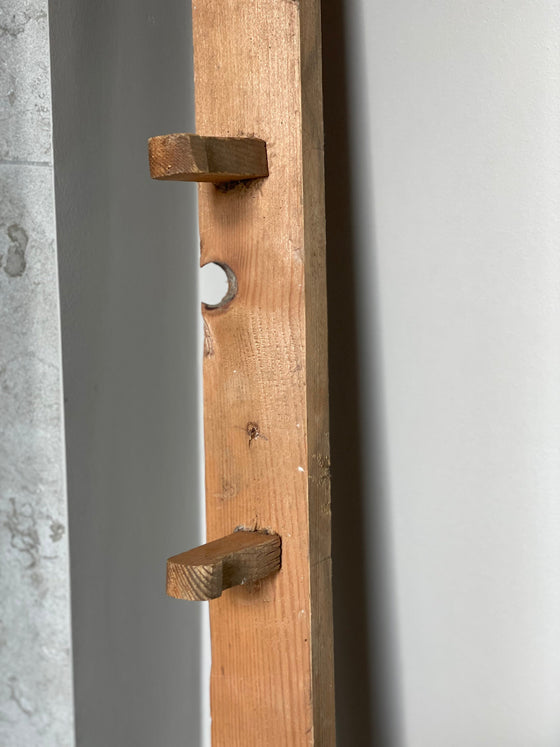 Knob strip vintage 'No 77'