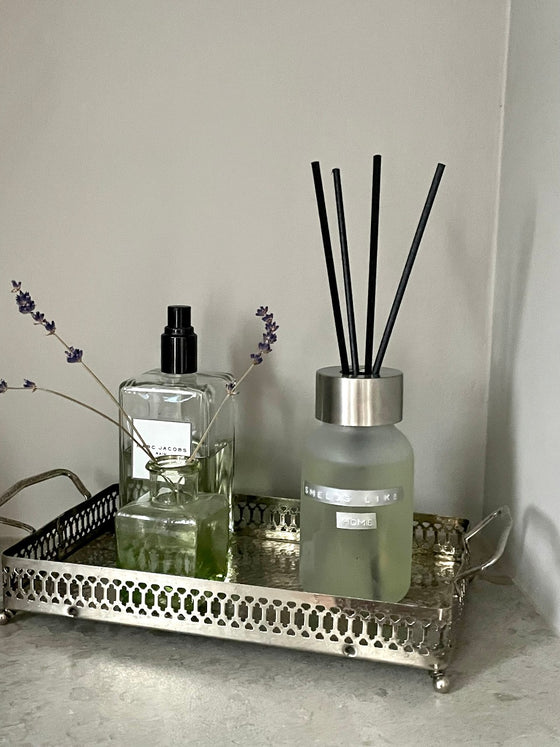 Fragrance sticks 'Smells like home' Cozy Blossom