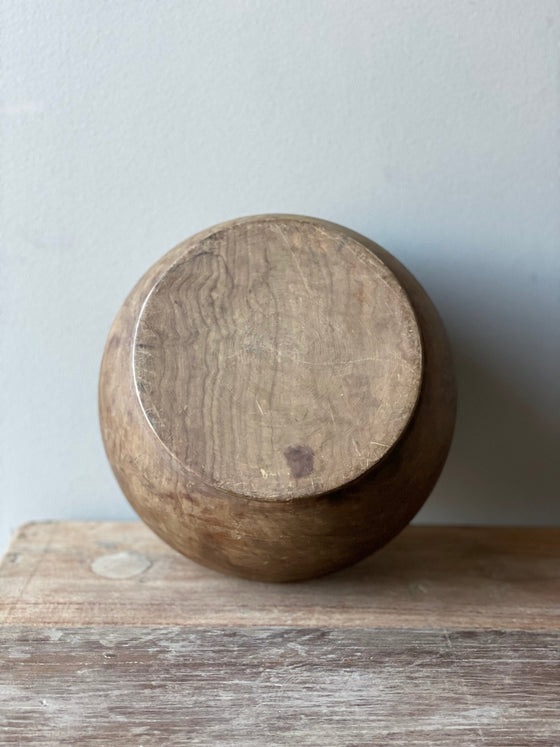 Wooden bowl 'No 17'